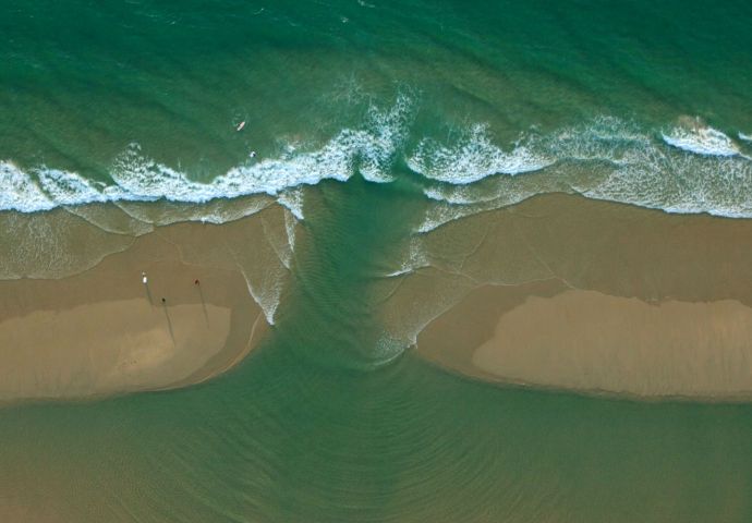 Une baïne et son courant